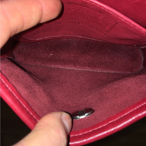 COACH Red Vintage Tango Leather Crossbody with Turn Key Latch and Flap RARE - Picture 11 of 17